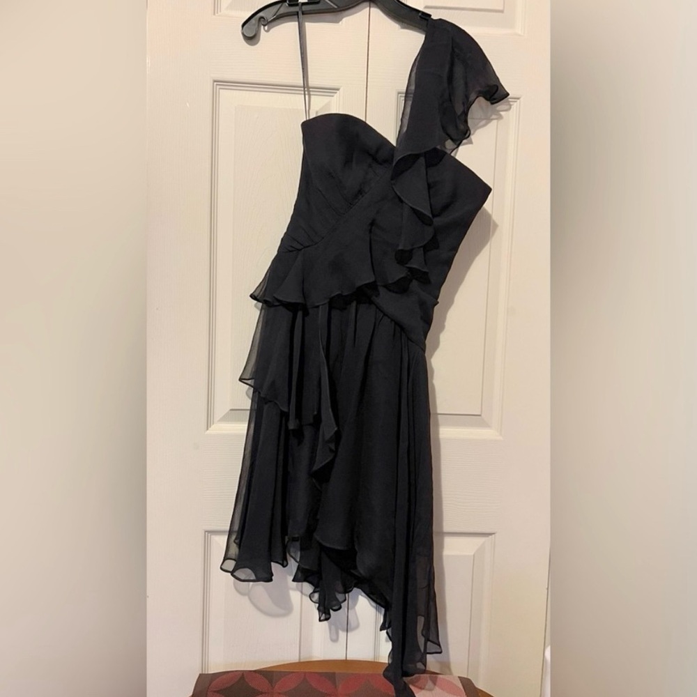 BCBG Elegant navy Ruffled one shoulder Dress size 0 new with tag $428